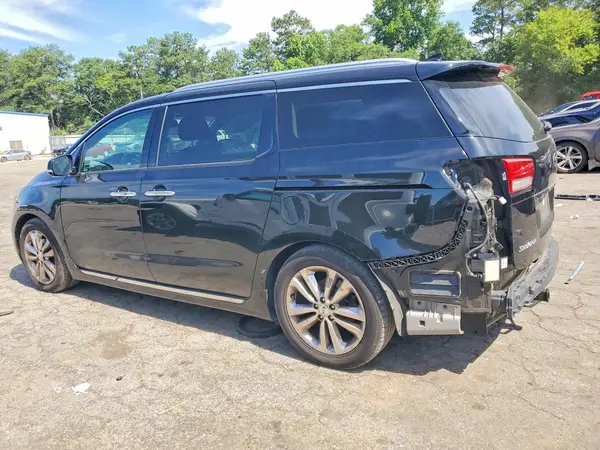 KNDME5C18H6334077 2017 KIA SEDONA - Image 2