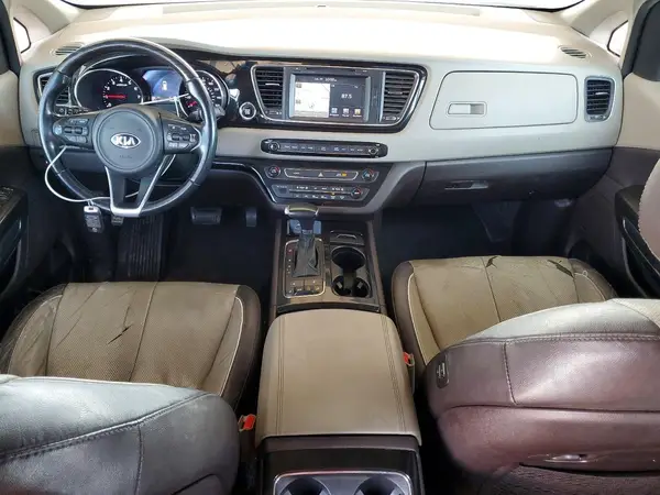 KNDME5C18J6373905 2018 KIA SEDONA - Image 8