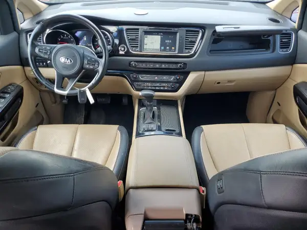 KNDME5C18J6373936 2018 KIA SEDONA - Image 8