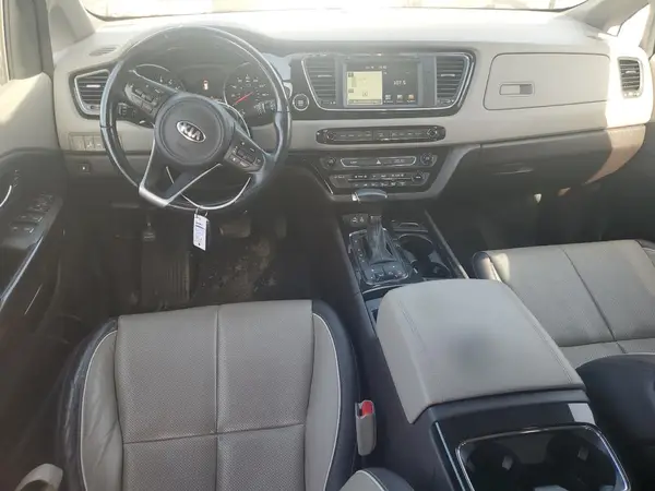 KNDME5C18J6394222 2018 KIA SEDONA - Image 8