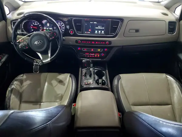 KNDME5C19G6128717 2016 KIA SEDONA - Image 8