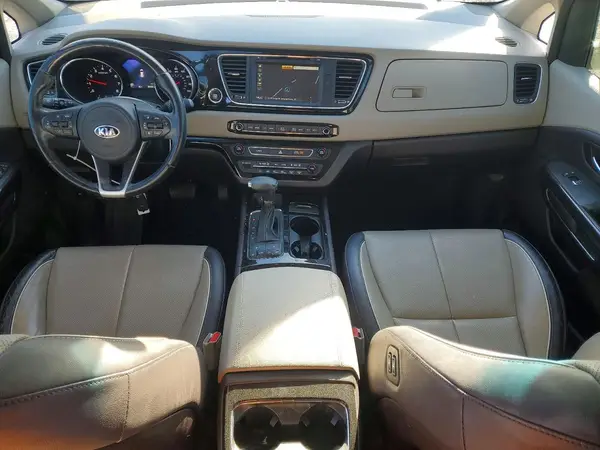 KNDME5C19J6356367 2018 KIA SEDONA - Image 8