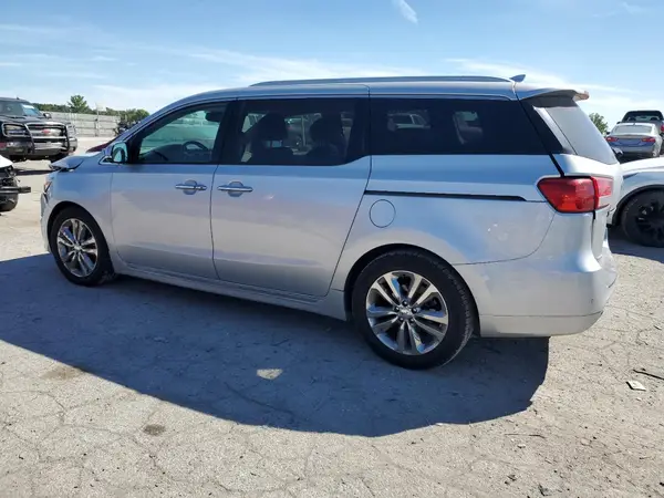 KNDME5C19J6379647 2018 KIA SEDONA - Image 2