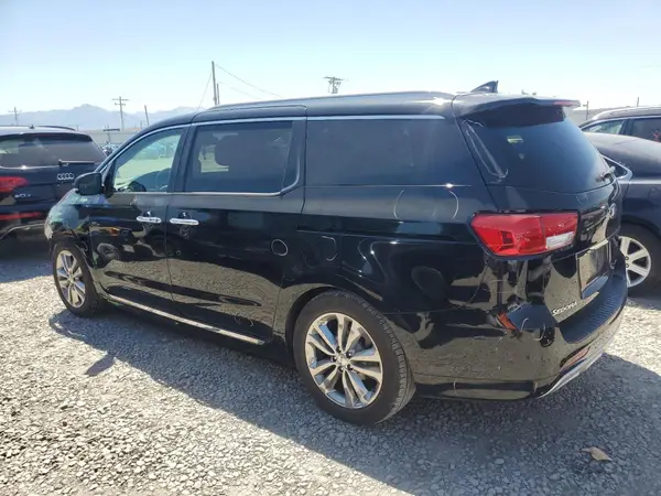 KNDME5C19J6403624 2018 KIA SEDONA - Image 2