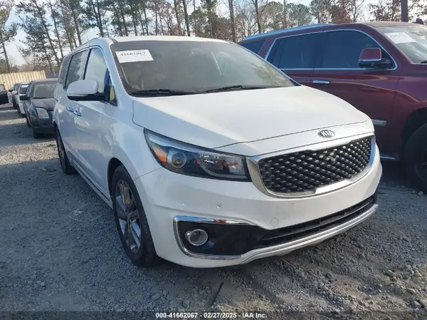 KNDME5C1XG6112686 2016 KIA SEDONA - Image 1