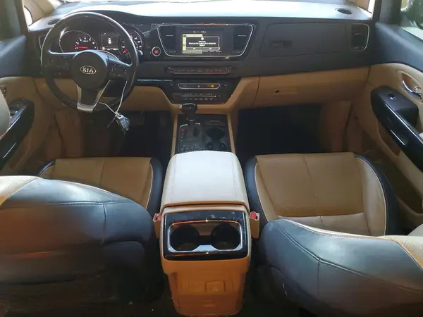KNDME5C1XG6208012 2016 KIA SEDONA - Image 8