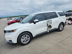 KNDNB4H33R6380631 2024 KIA SEDONA