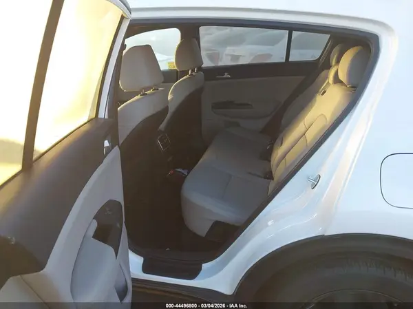 KNDP63AC0L7760626 2020 KIA SPORTAGE - Image 8