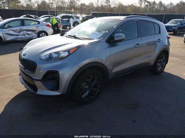KNDP63AC0M7870318 2021 KIA SPORTAGE - Image 2