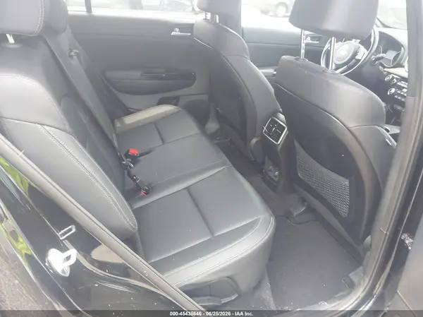 KNDP63AC0N7017192 2022 KIA SPORTAGE - Image 8