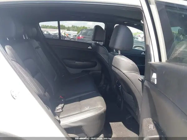 KNDP63AC0N7980447 2022 KIA SPORTAGE - Image 8