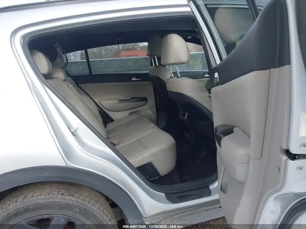 KNDP63AC1L7711421 2020 KIA SPORTAGE - Image 8