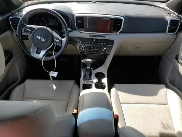 KNDP63AC1M7889329 2021 KIA SPORTAGE - Image 8