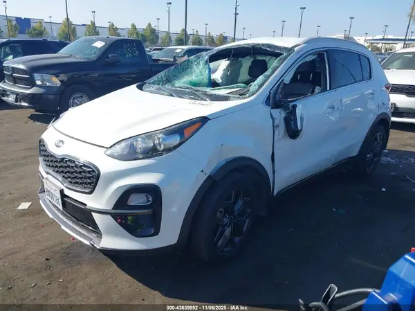 KNDP63AC1M7890920 2021 KIA SPORTAGE - Image 2