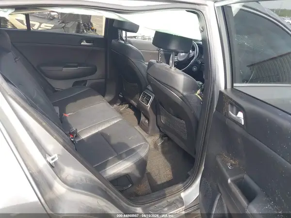 KNDP63AC2L7747795 2020 KIA SPORTAGE - Image 8