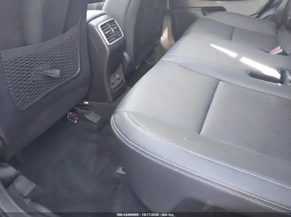 KNDP63AC2N7947658 2022 KIA SPORTAGE - Image 8