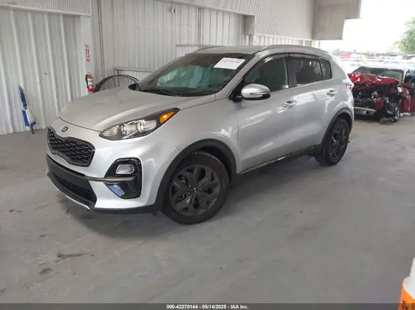 KNDP63AC3M7927658 2021 KIA SPORTAGE - Image 2