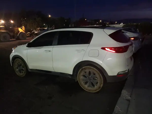 KNDP63AC3N7017770 2022 KIA SPORTAGE - Image 2