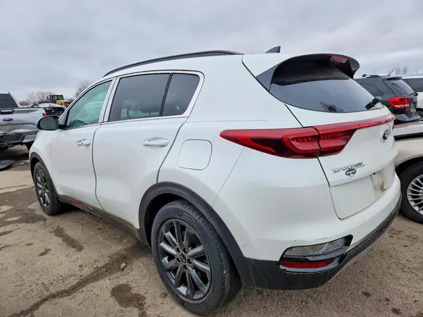 KNDP63AC4L7708108 2020 KIA SPORTAGE - Image 2