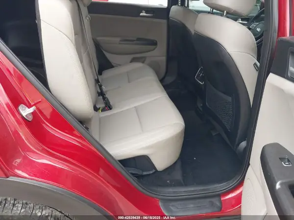 KNDP63AC4L7722140 2020 KIA SPORTAGE - Image 8