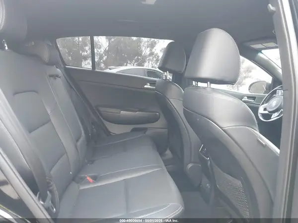 KNDP63AC4M7870631 2021 KIA SPORTAGE - Image 8