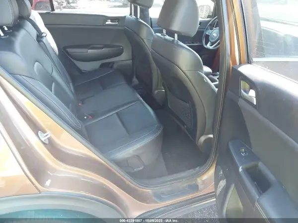 KNDP63AC5L7632611 2020 KIA SPORTAGE - Image 8