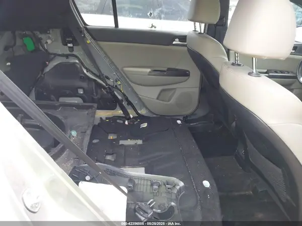 KNDP63AC5M7847956 2021 KIA SPORTAGE - Image 8