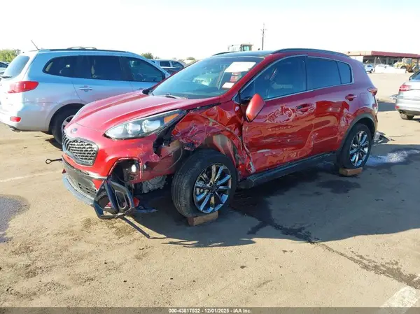 KNDP63AC5M7859735 2021 KIA SPORTAGE - Image 2