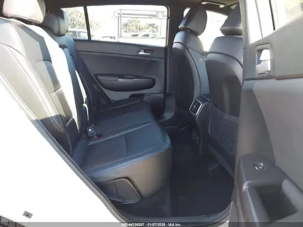 KNDP63AC6L7764518 2020 KIA SPORTAGE - Image 8