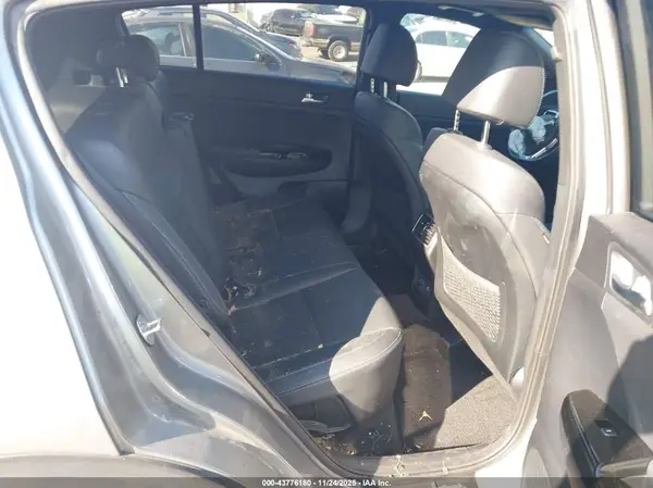 KNDP63AC6L7795090 2020 KIA SPORTAGE - Image 8