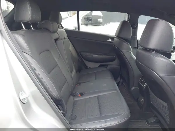 KNDP63AC6L7803124 2020 KIA SPORTAGE - Image 8