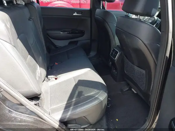 KNDP63AC6M7872803 2021 KIA SPORTAGE - Image 8