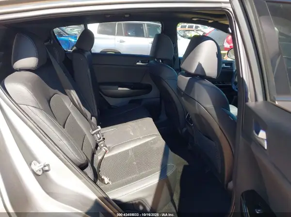 KNDP63AC7L7801737 2020 KIA SPORTAGE - Image 8