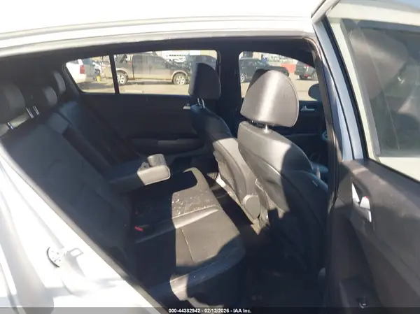 KNDP63AC8L7682645 2020 KIA SPORTAGE - Image 8