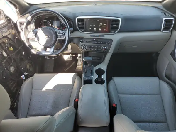KNDP63AC8L7692995 2020 KIA SPORTAGE - Image 8