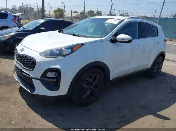 KNDP63AC8L7713778 2020 KIA SPORTAGE - Image 2