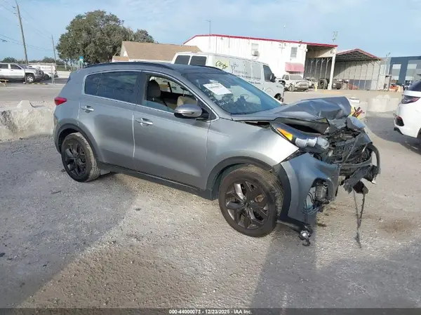 KNDP63AC8L7722206 2020 KIA SPORTAGE - Image 1