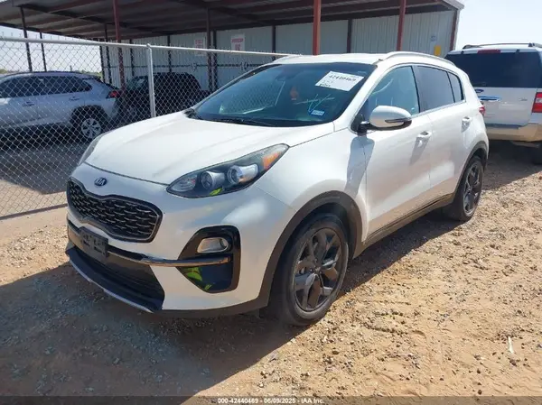 KNDP63AC8L7827487 2020 KIA SPORTAGE - Image 2