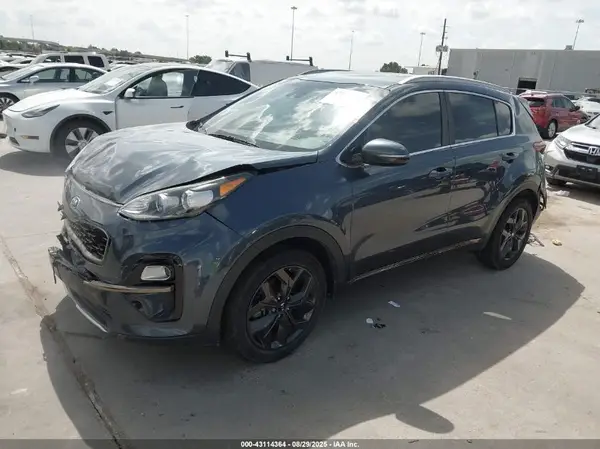 KNDP63AC9M7877378 2021 KIA SPORTAGE - Image 2