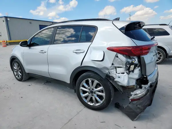 KNDP63AC9N7961895 2022 KIA SPORTAGE - Image 2