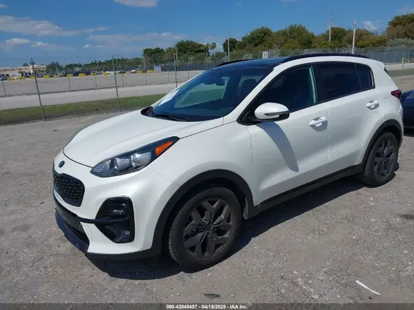 KNDP63ACXN7997871 2022 KIA SPORTAGE - Image 2