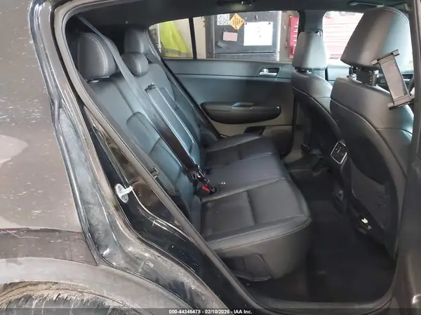 KNDP6CAC0L7771044 2020 KIA SPORTAGE - Image 8