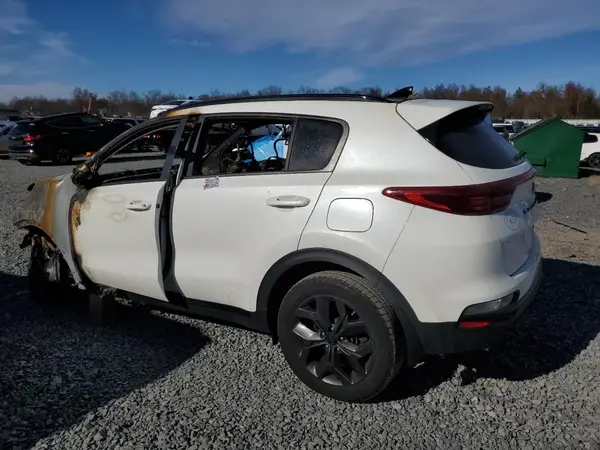 KNDP6CAC0M7883540 2021 KIA SPORTAGE - Image 2