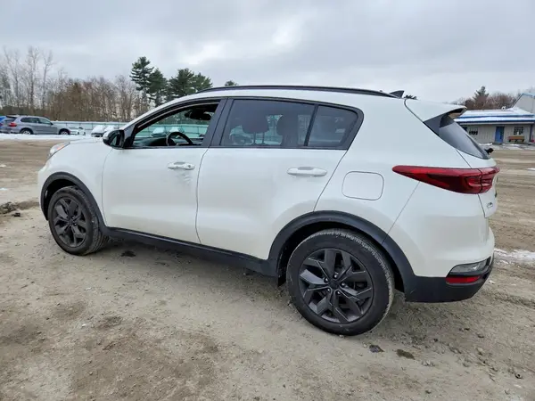 KNDP6CAC0M7916858 2021 KIA SPORTAGE - Image 2