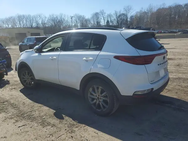 KNDP6CAC0N7017905 2022 KIA SPORTAGE - Image 2