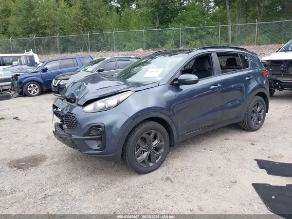 KNDP6CAC0N7974888 2022 KIA SPORTAGE - Image 2