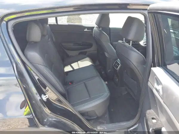KNDP6CAC0N7979458 2022 KIA SPORTAGE - Image 8