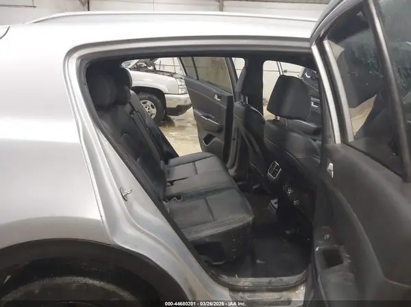 KNDP6CAC1L7831557 2020 KIA SPORTAGE - Image 8
