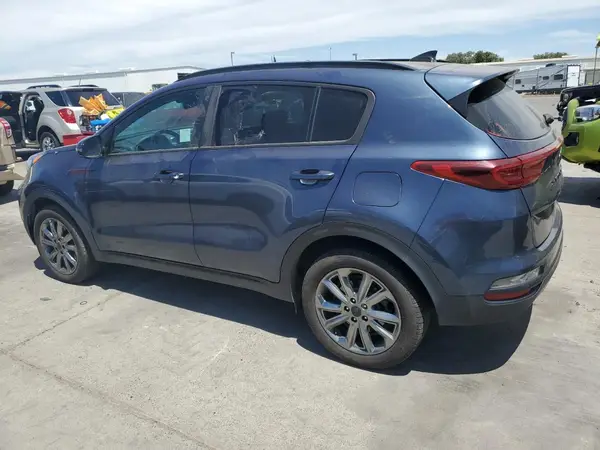 KNDP6CAC1N7999069 2022 KIA SPORTAGE - Image 2