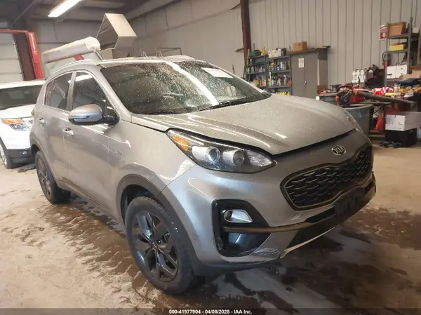 KNDP6CAC2L7649799 2020 KIA SPORTAGE - Image 1